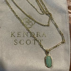 KENDRA SCOTT Elisa Triple Strand Necklace
